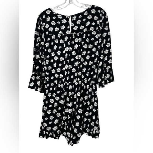 Abercrombie & Fitch Black Floral Tie-Front Romper Women’s Small Boho Coquette - Picture 4 of 7